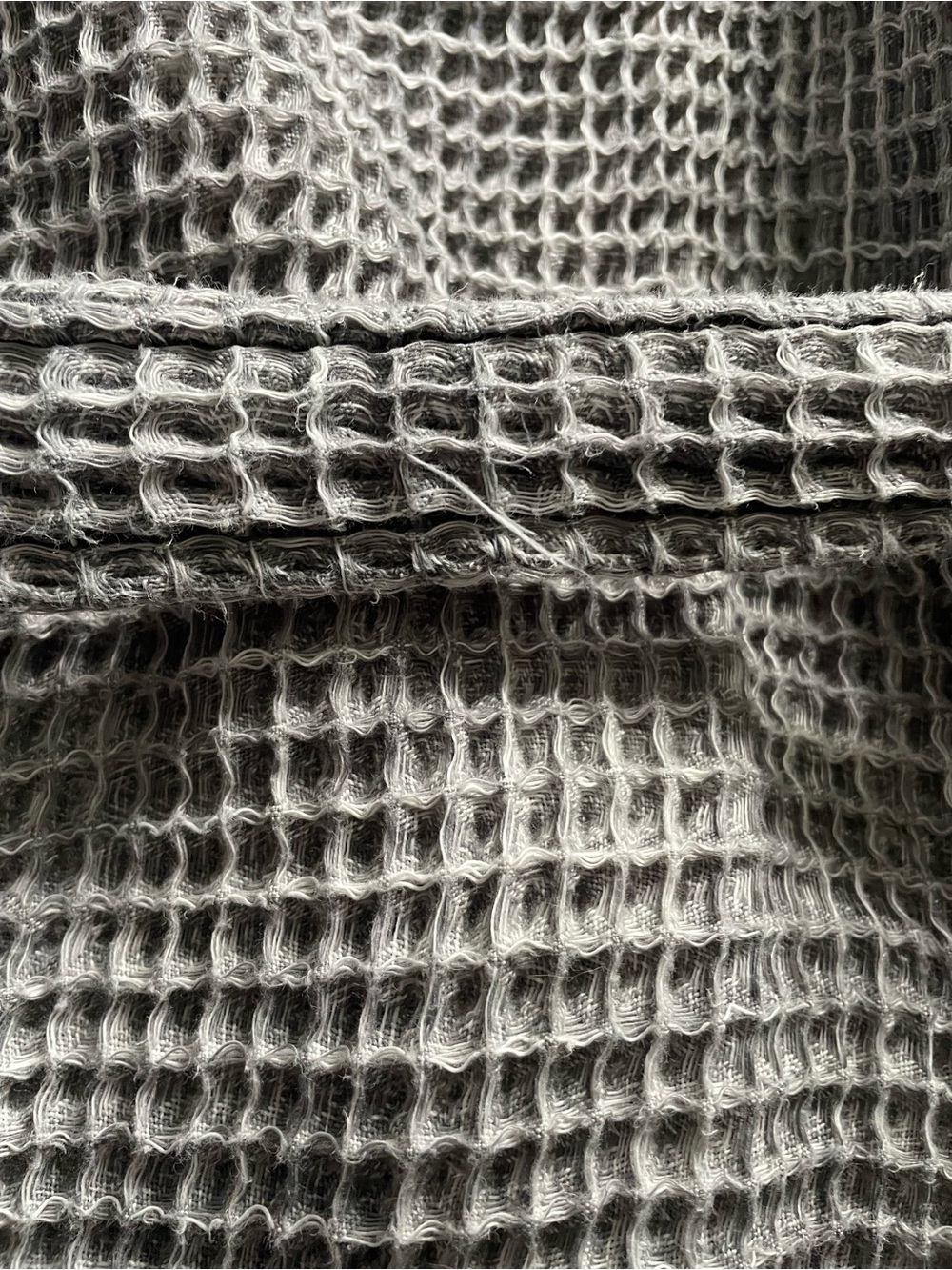 Parachute Gray Waffle Robe - Picture 5 of 5